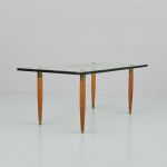 1145 7121 GLASS TABLE